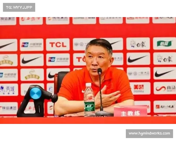 宫鲁鸣训张子宇:传球太低!高举高打战术亟待调整 宫鲁鸣训张子宇:传球太低!高举高打战术亟待调整